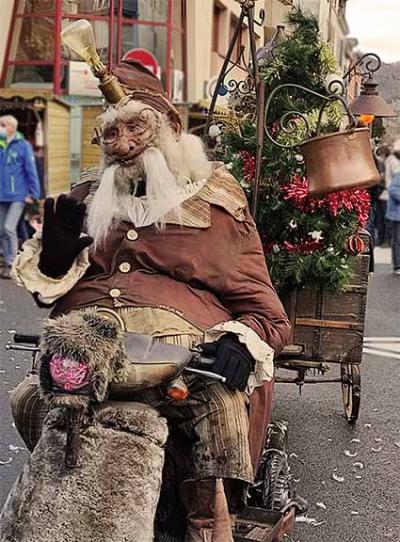 christmas-rue Les Faux Serveurs